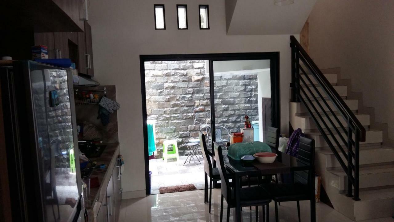 My Homestay Sarongge 外观 照片